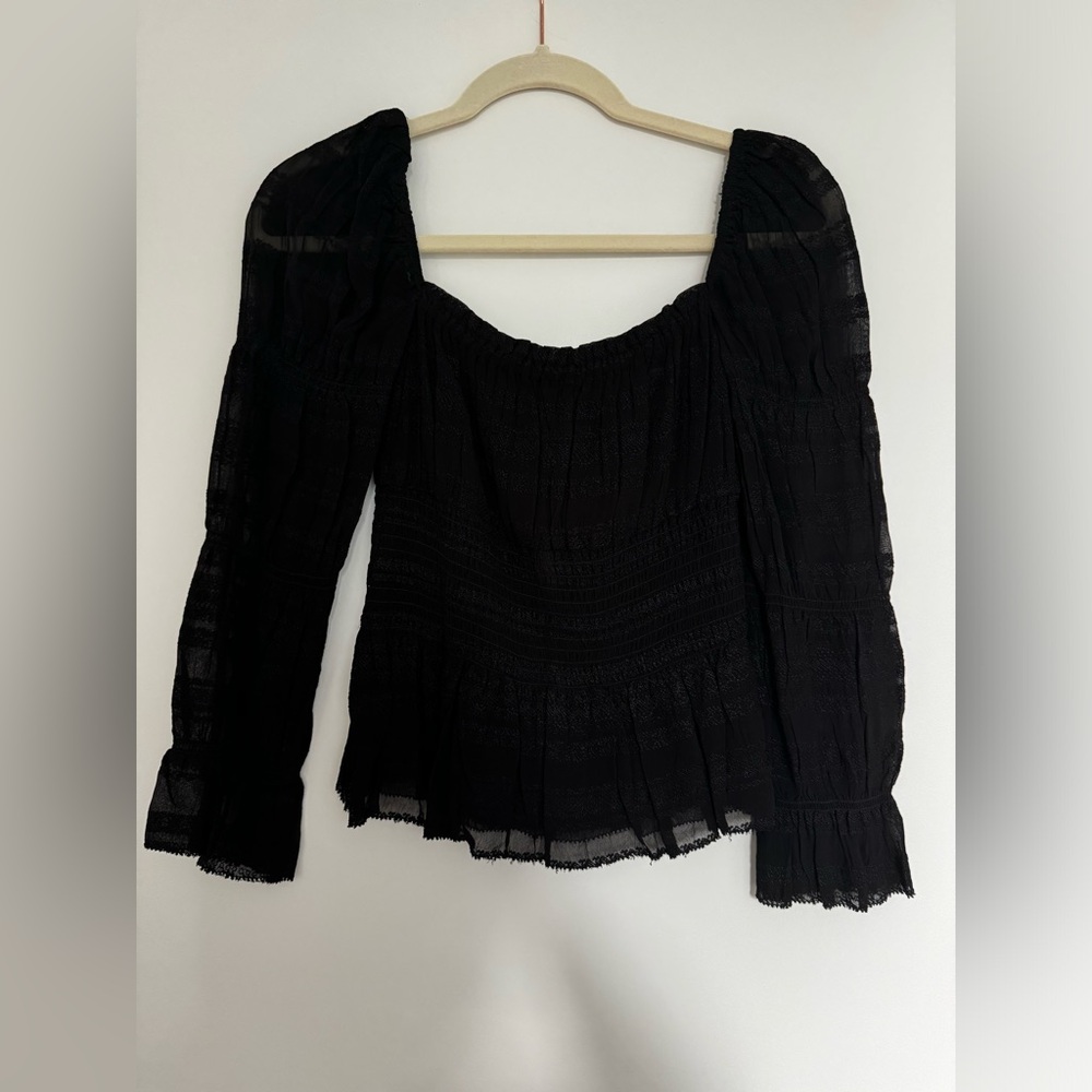 Aritzia top